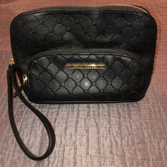 Steve Madden - Picture 2 of 4